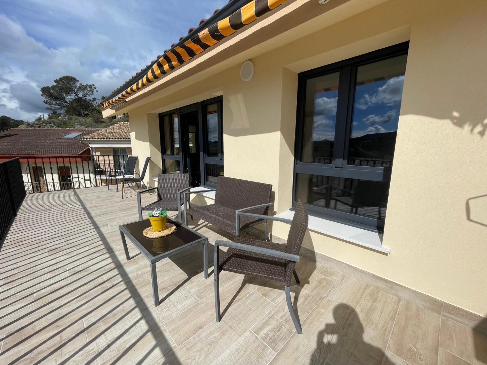 Apartamentos Montejurra 에이귀 외부 사진