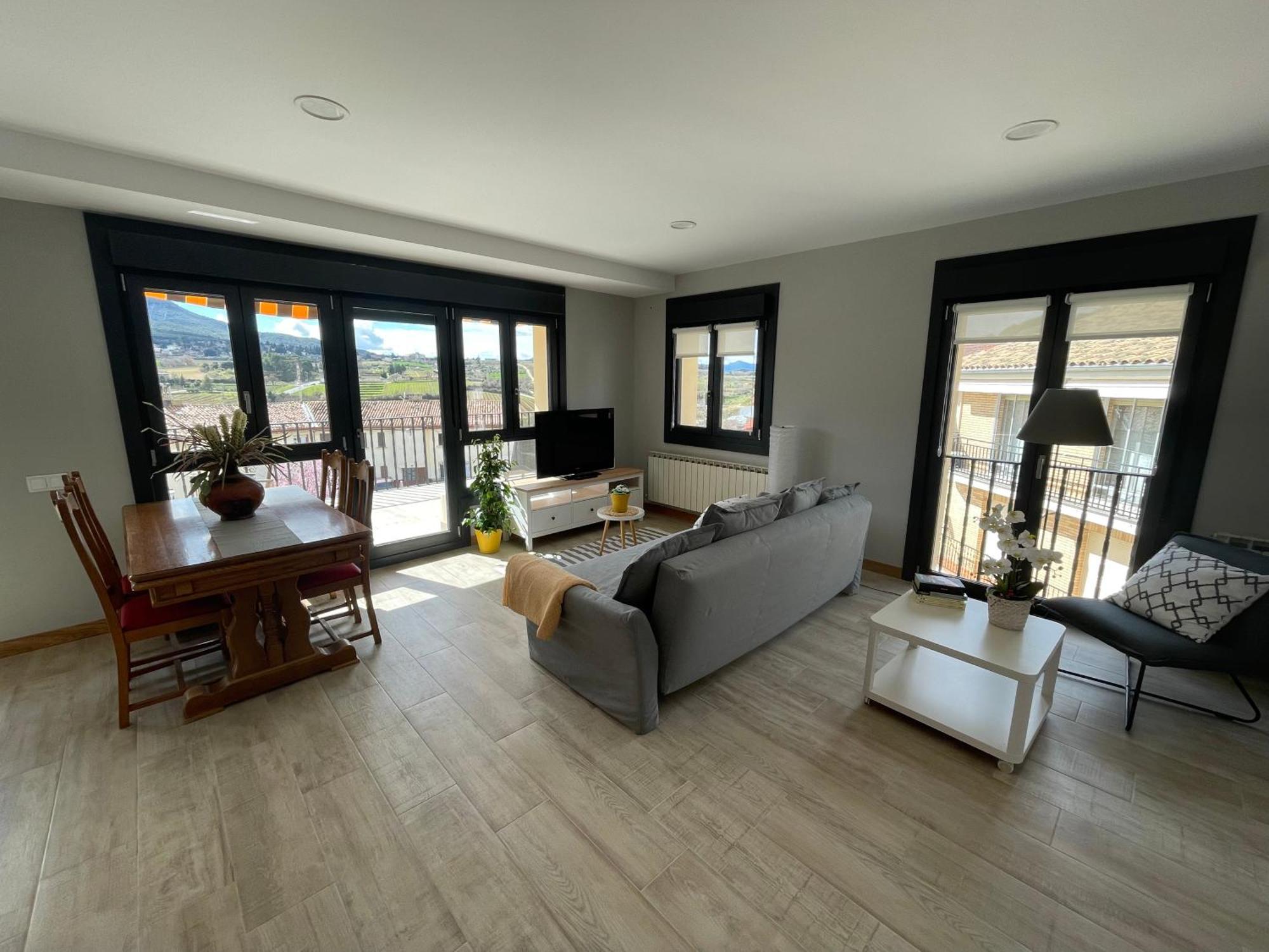 Apartamentos Montejurra 에이귀 외부 사진