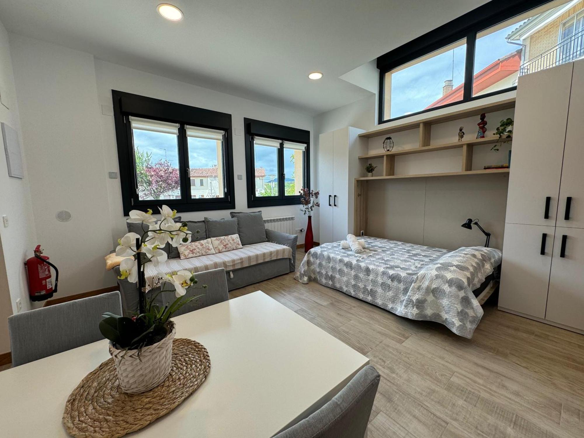 Apartamentos Montejurra 에이귀 외부 사진