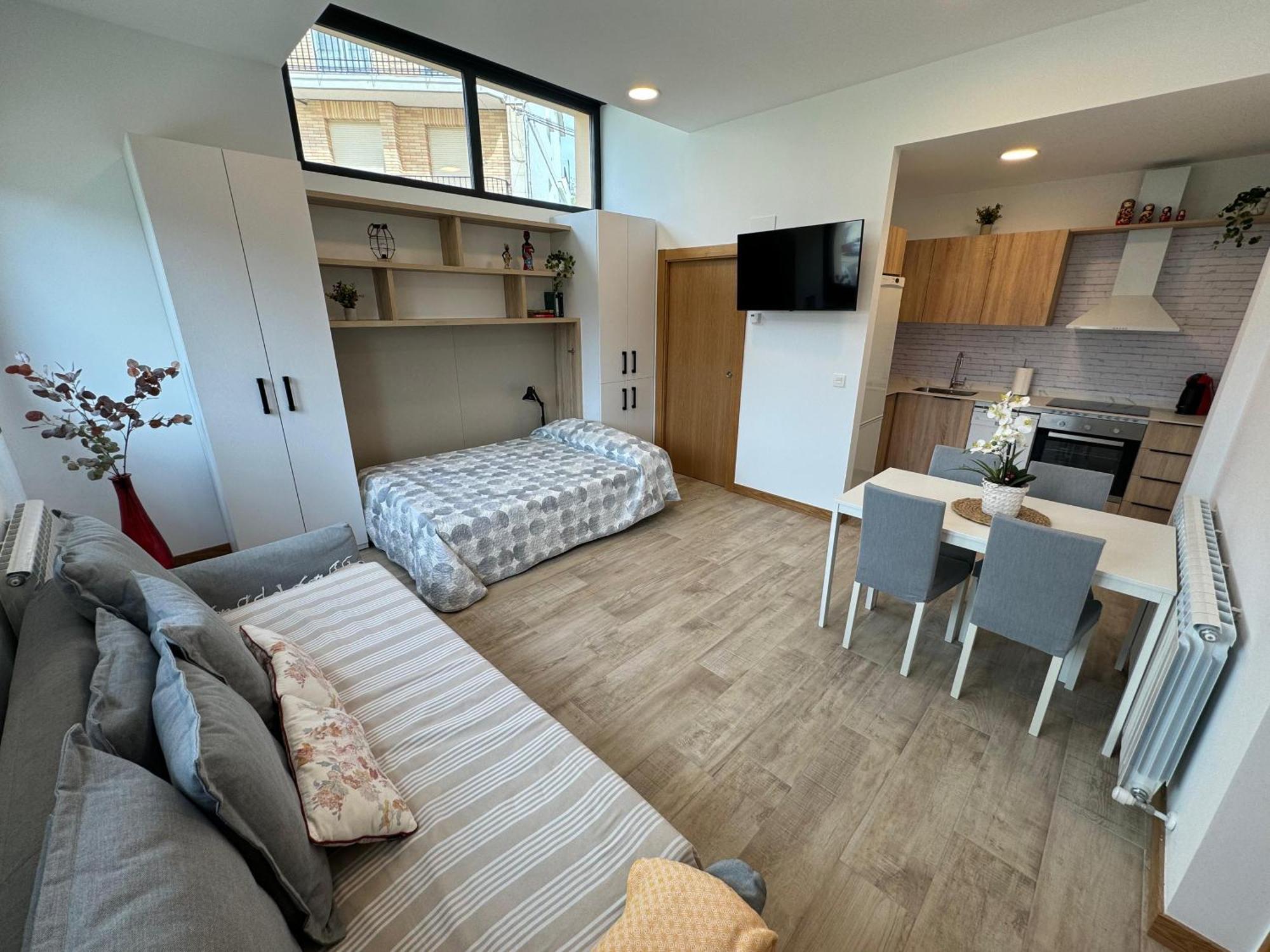 Apartamentos Montejurra 에이귀 외부 사진